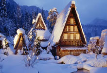 50岁何润东翻红 涨粉近100万